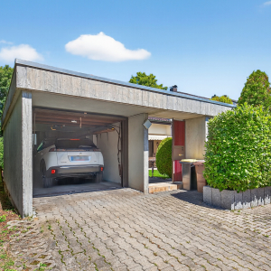 garage-und-gartentur